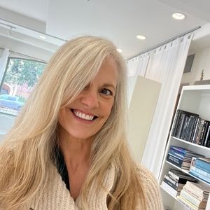 Meet your Posher, Michele